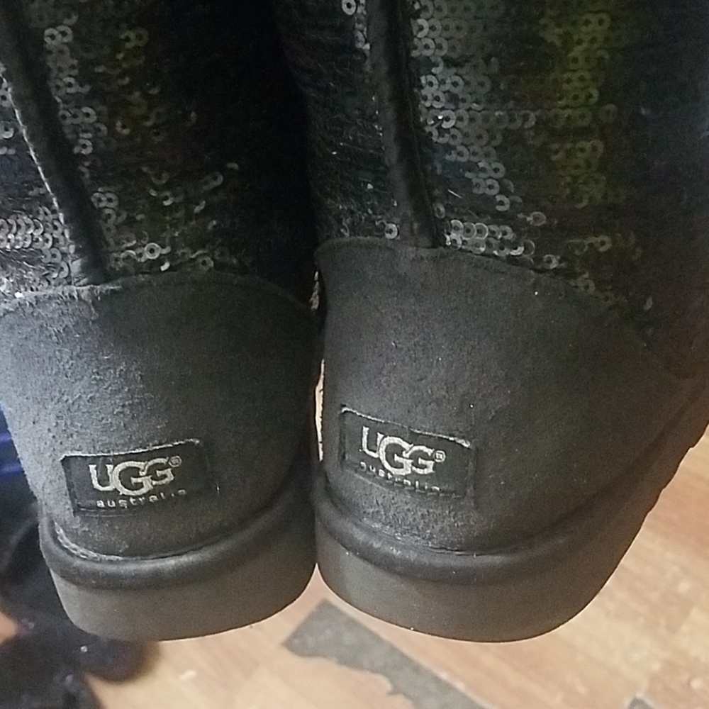 Woman uggs sequin boots